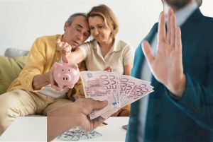 La banque interdit désormais aux grands-parents de faire des virements vers les livrets d’épargne des petits-enfants.