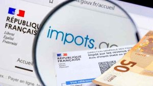 Impôts 2025 : comment profiter de l'abattement fiscal pour les seniors de plus de 65 ans ?