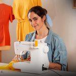 La méthode secrète des couturières que personne ne vous dit pour coudre sans machine et économiser du temps !