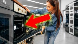Le secret d'un four comme neuf sans effort : la méthode qui va révolutionner votre quotidien !